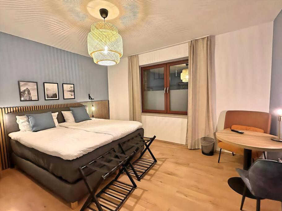 Urban & Chic: 2Bdr, Parkplatz Apartamento Witten Exterior foto