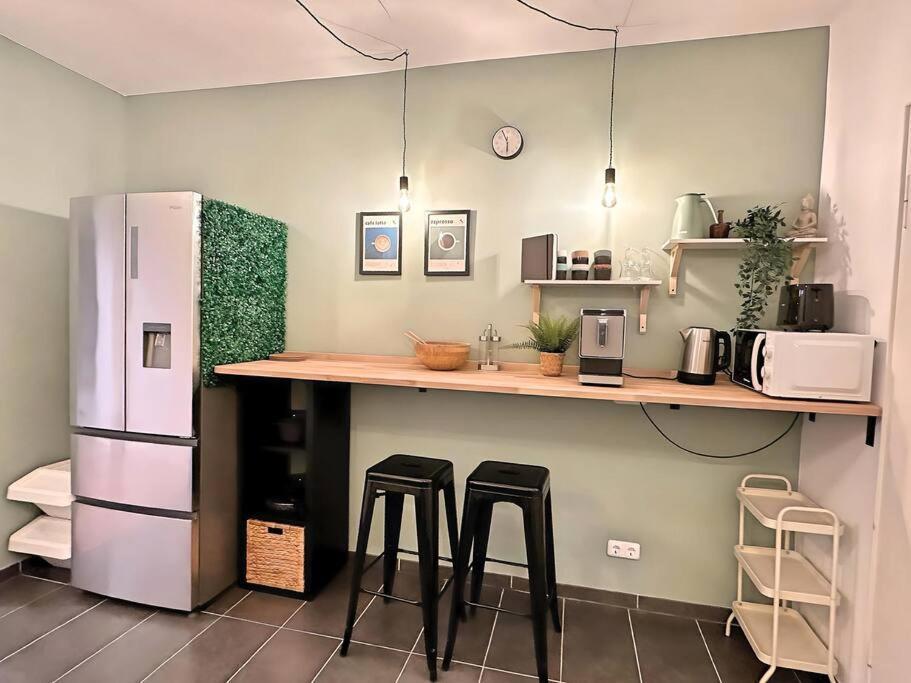 Urban & Chic: 2Bdr, Parkplatz Apartamento Witten Exterior foto